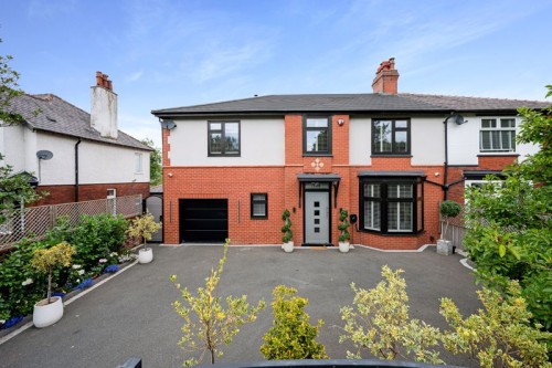 Arrange a viewing for Markland Hill Lane, Markland Hill