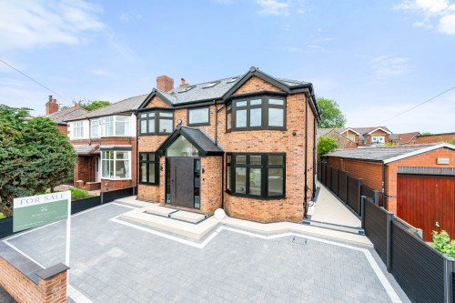 Arrange a viewing for Verdure Avenue, Markland Hill