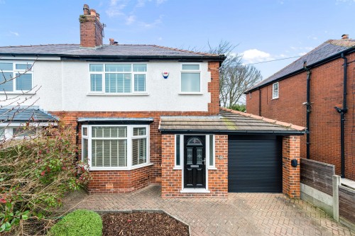 Arrange a viewing for Verdure Avenue, Markland Hill