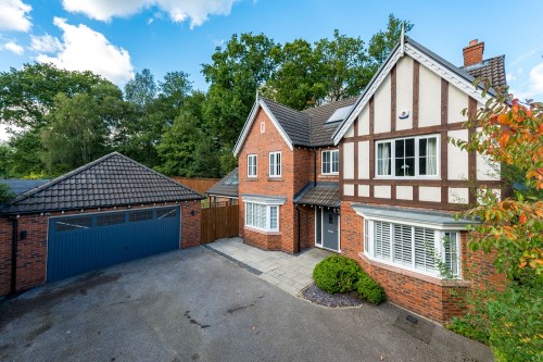 Arrange a viewing for Duxbury Manor Way, Chorley